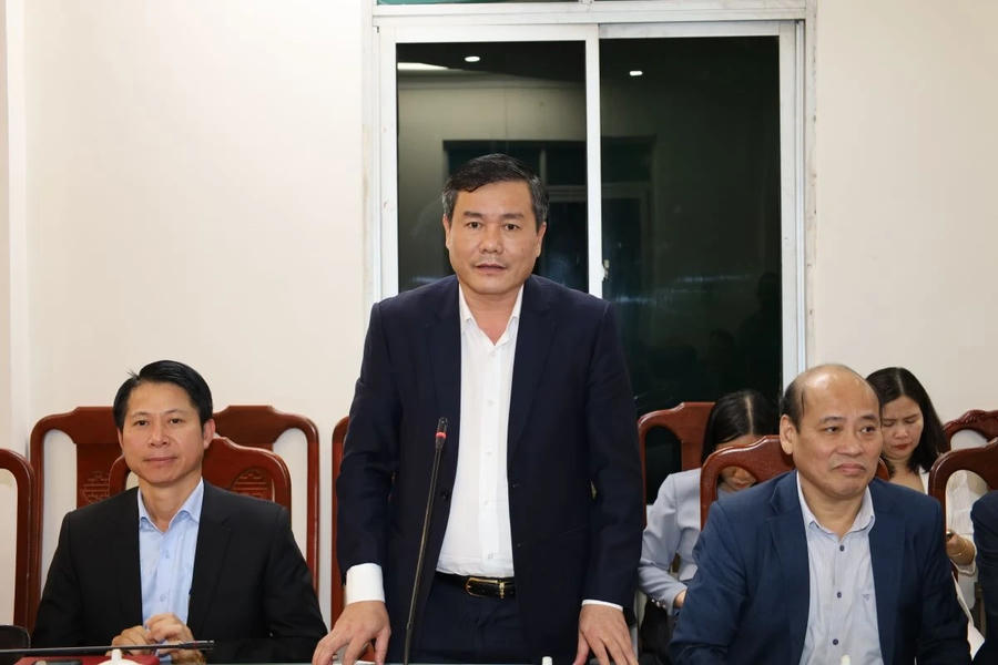 Kỷ niệm 136 năm Ngày sinh Chủ tịch Hồ Chí Minh: Lãnh đạo Đảng, Nhà nước vào Lăng viếng Bác