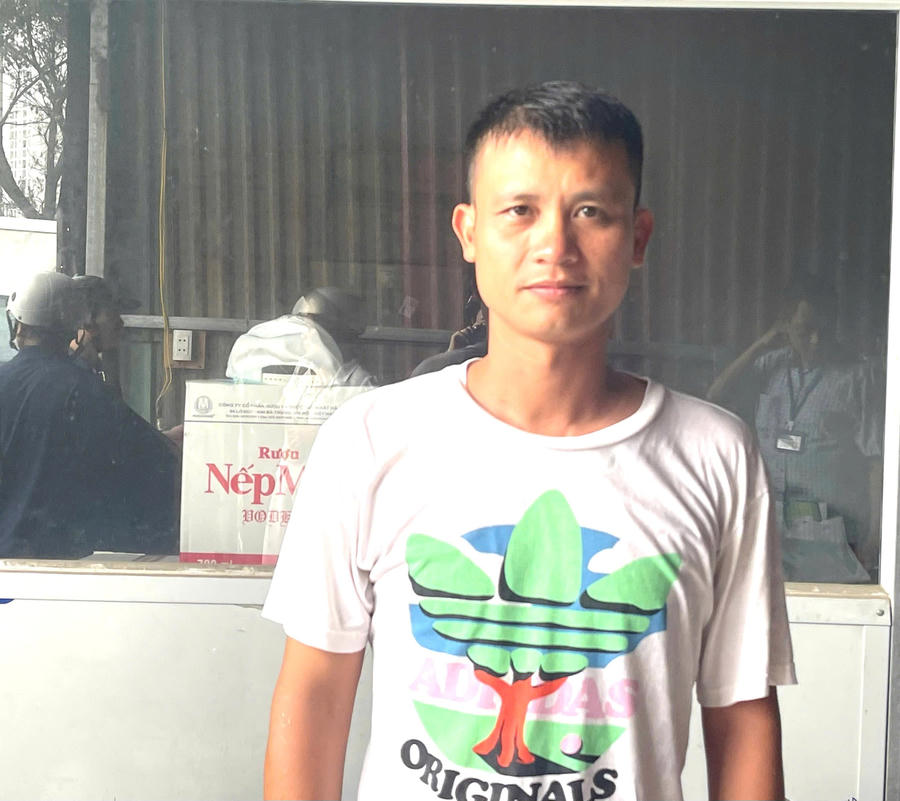 anh-6-ong-lam-2-ho-kinh-doanh.jpg
