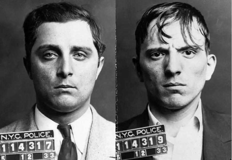 Chủ mưu Tony Marino (phải) và đồng phạm Frank Pasqua đều bị tử hình trên ghế điện. Ảnh: NYC Police