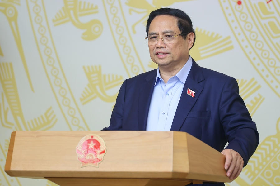 Thủ tướng Phạm Minh Chính phát biểu tại cuộc họp về nhà ở xã hội, ngày 11/11. Ảnh: VGP