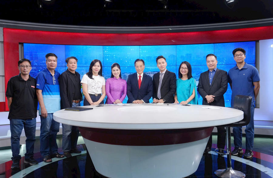 hanoichuyendong030626.jpg