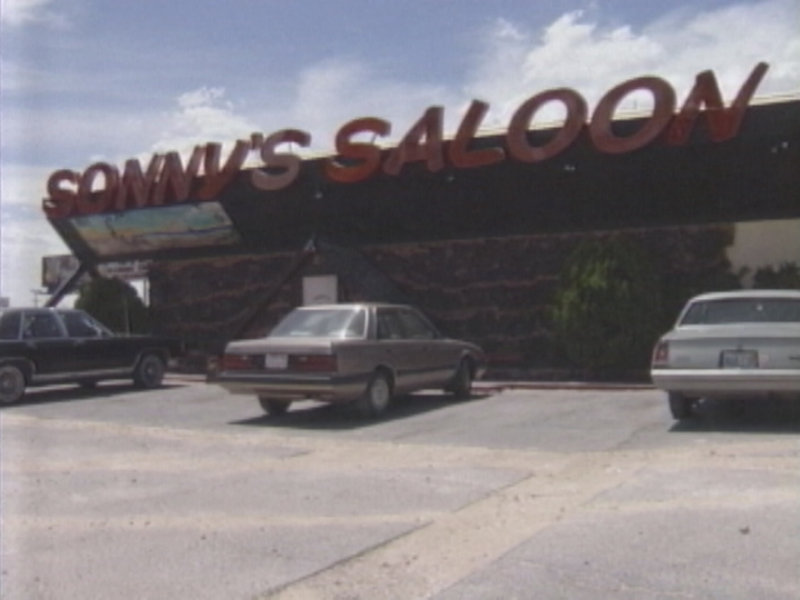 Điểm giao tiền chuộc là bãi đỗ xe gần quán bar Sonny's Saloon. Ảnh: News3lv