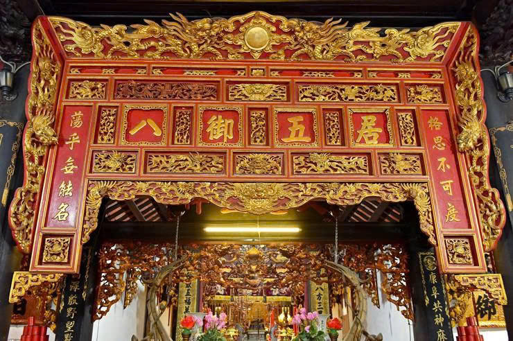 dinh-ha-yen-quyet-6.jpg
